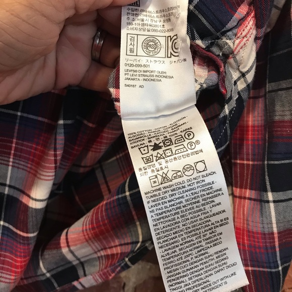 Levi's Women's Workwear Boyfriend Shirt 2X - Picture 6 of 8